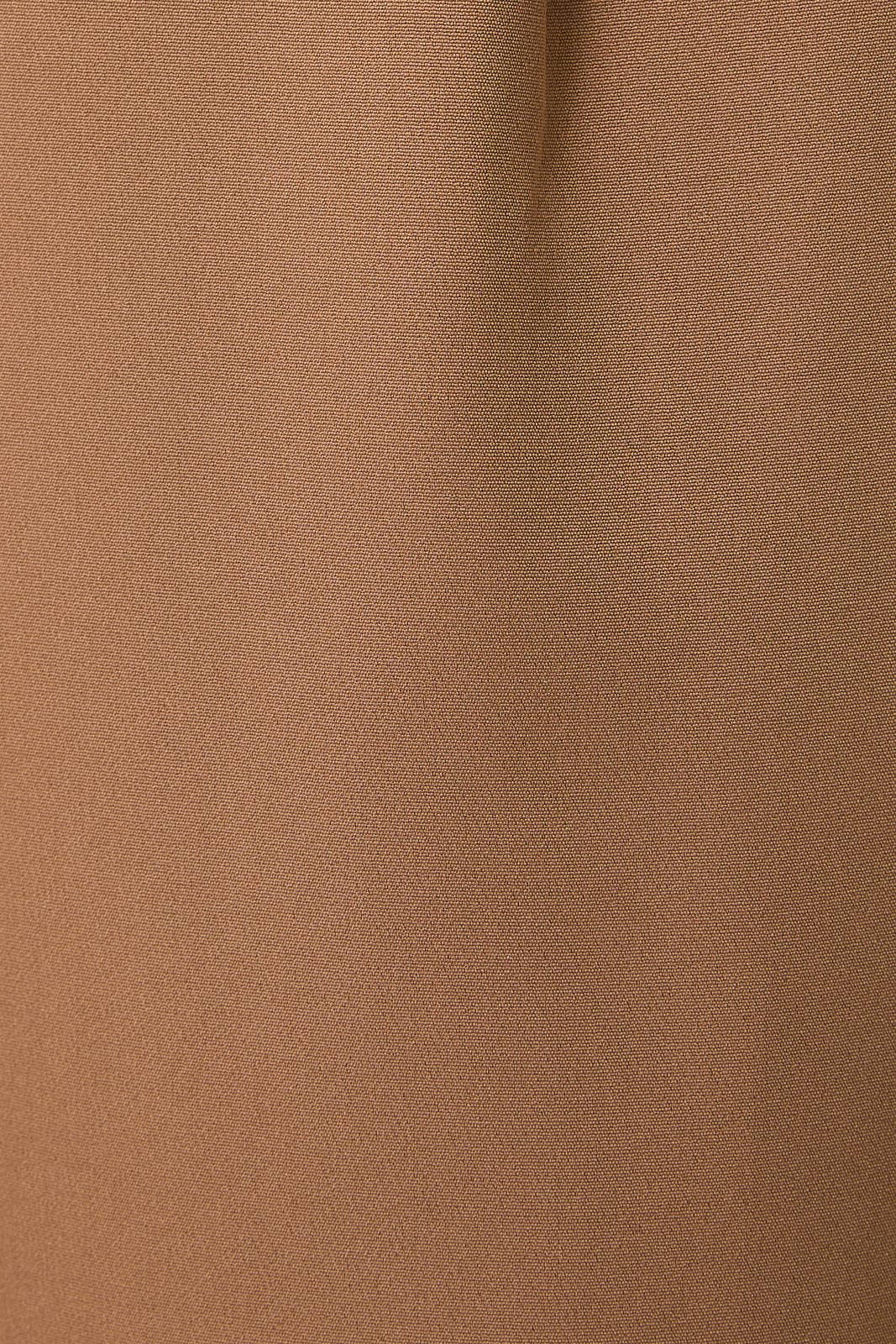 Relaxed Pleated Pants