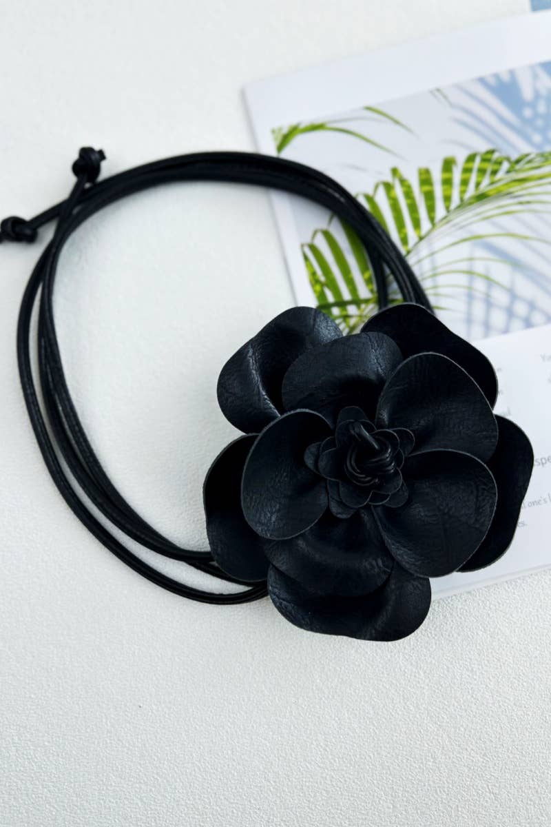 Flower Pendant Belt