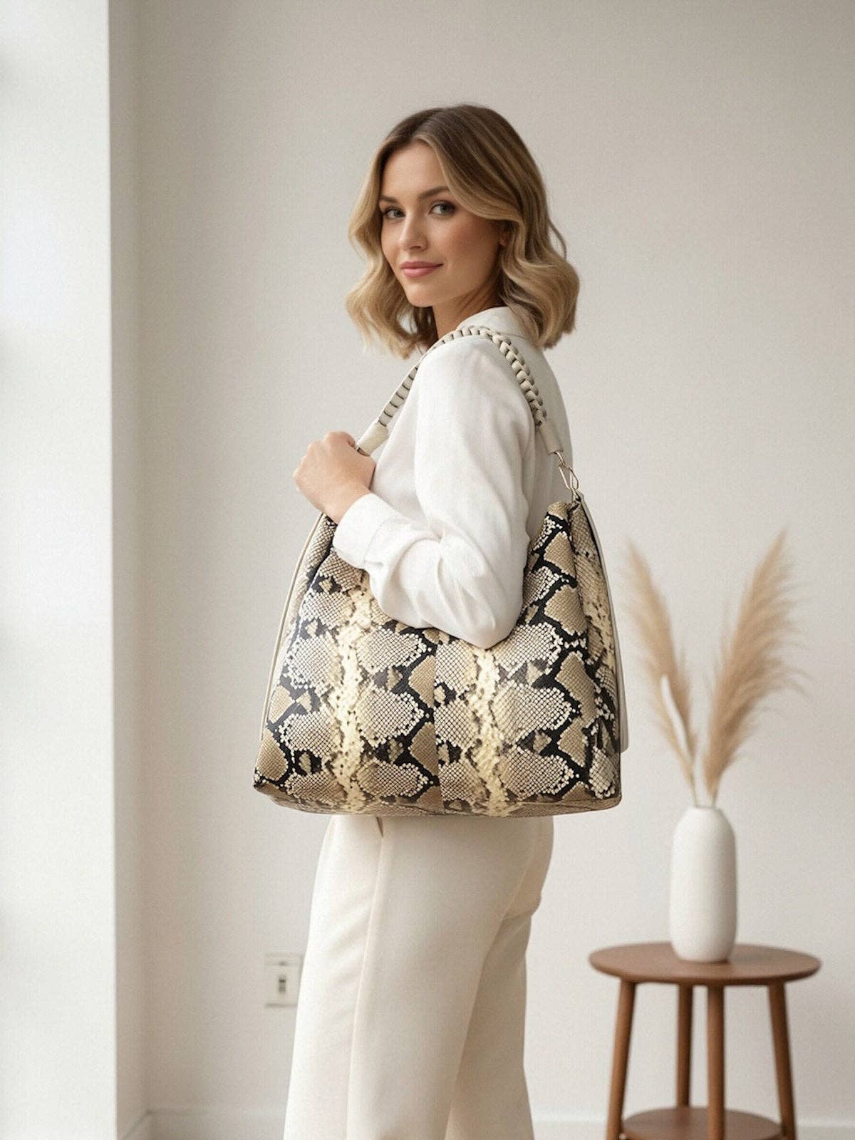 Snake print Genuine Leather Shoulder Bag
