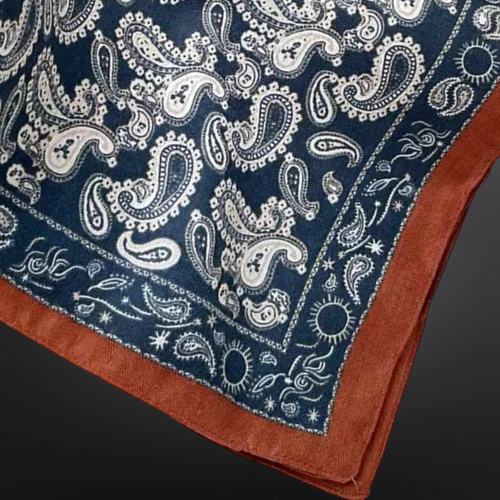 Paisley 100 % Silk  Scarf