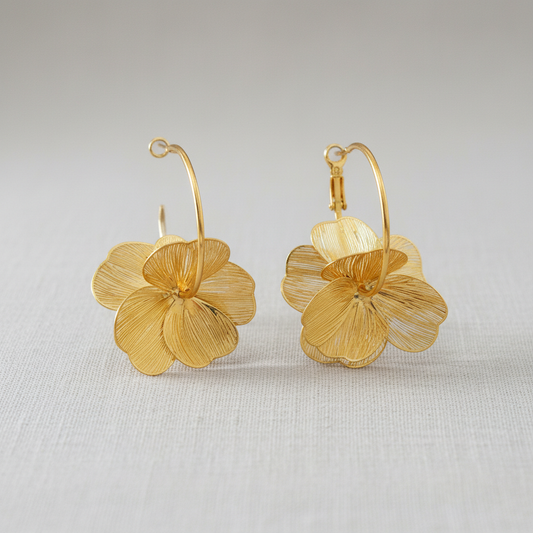 Chic Floral Earrings