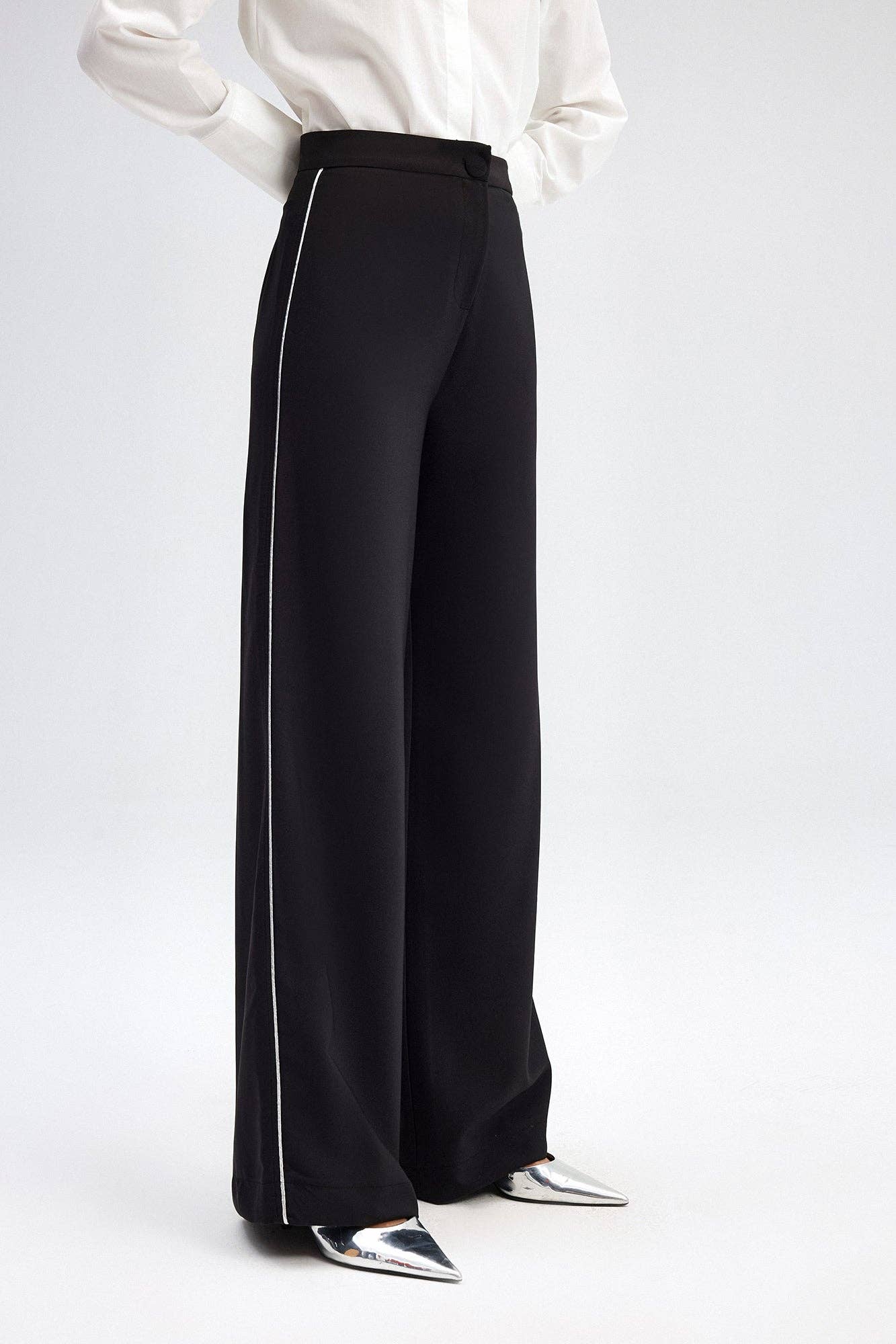 Wide-Leg Trousers with Side Trim