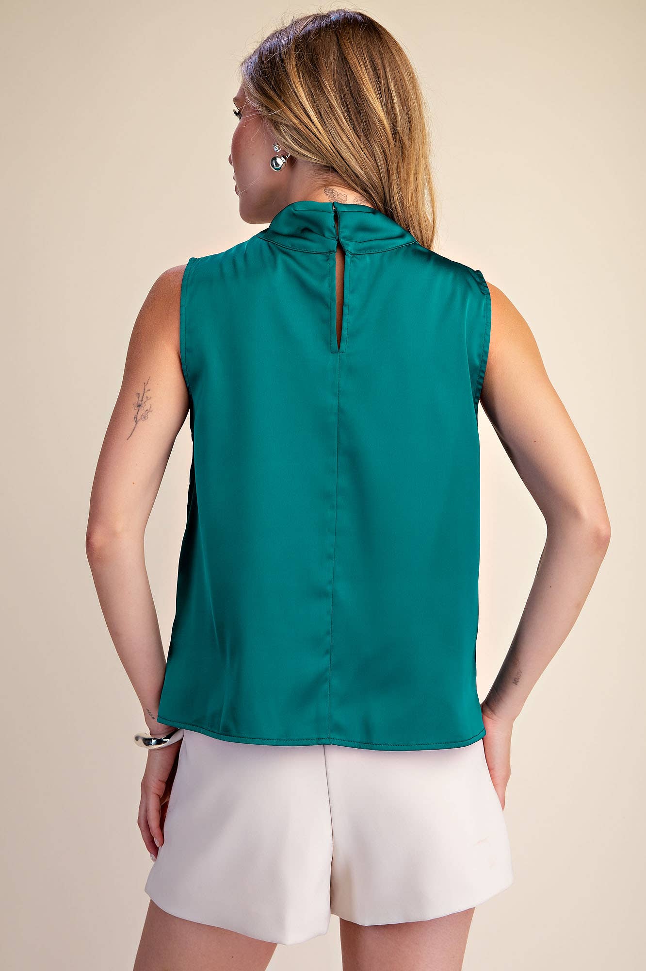 Mock-Neck Sleeveless Top