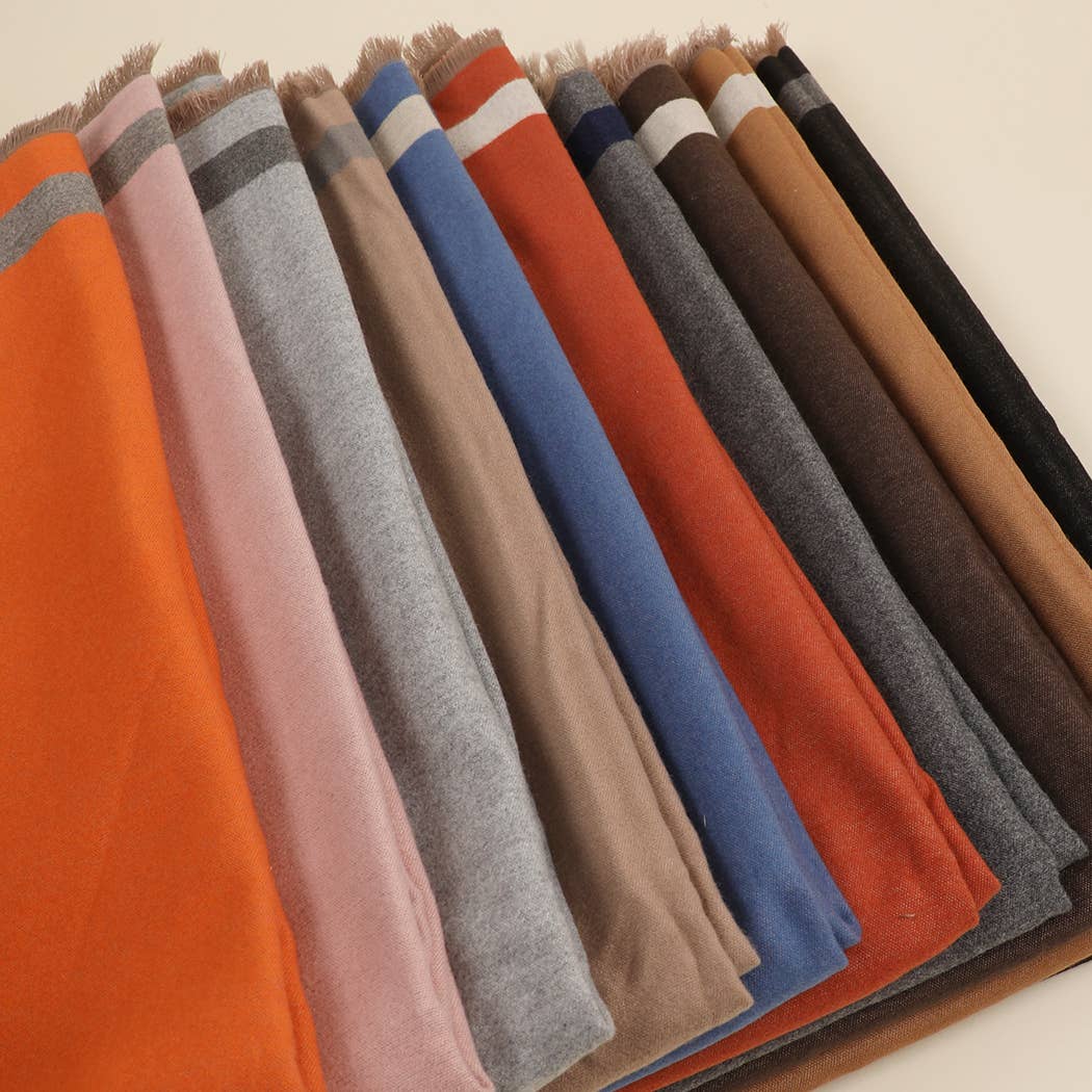 Reversible soft Shawl